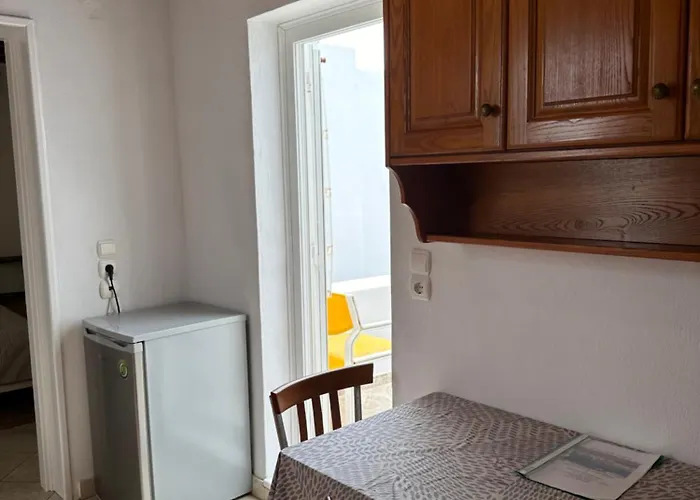 Modern Mykonos 公寓