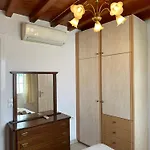 Modern Mykonos Apartament